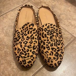 Banana Republic Flats